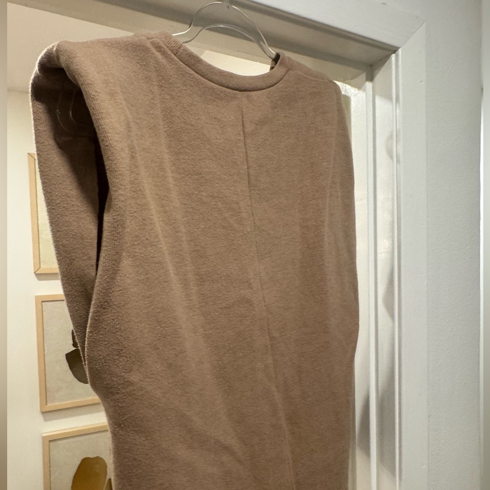 Zara women's Brown Crewneck Sweater